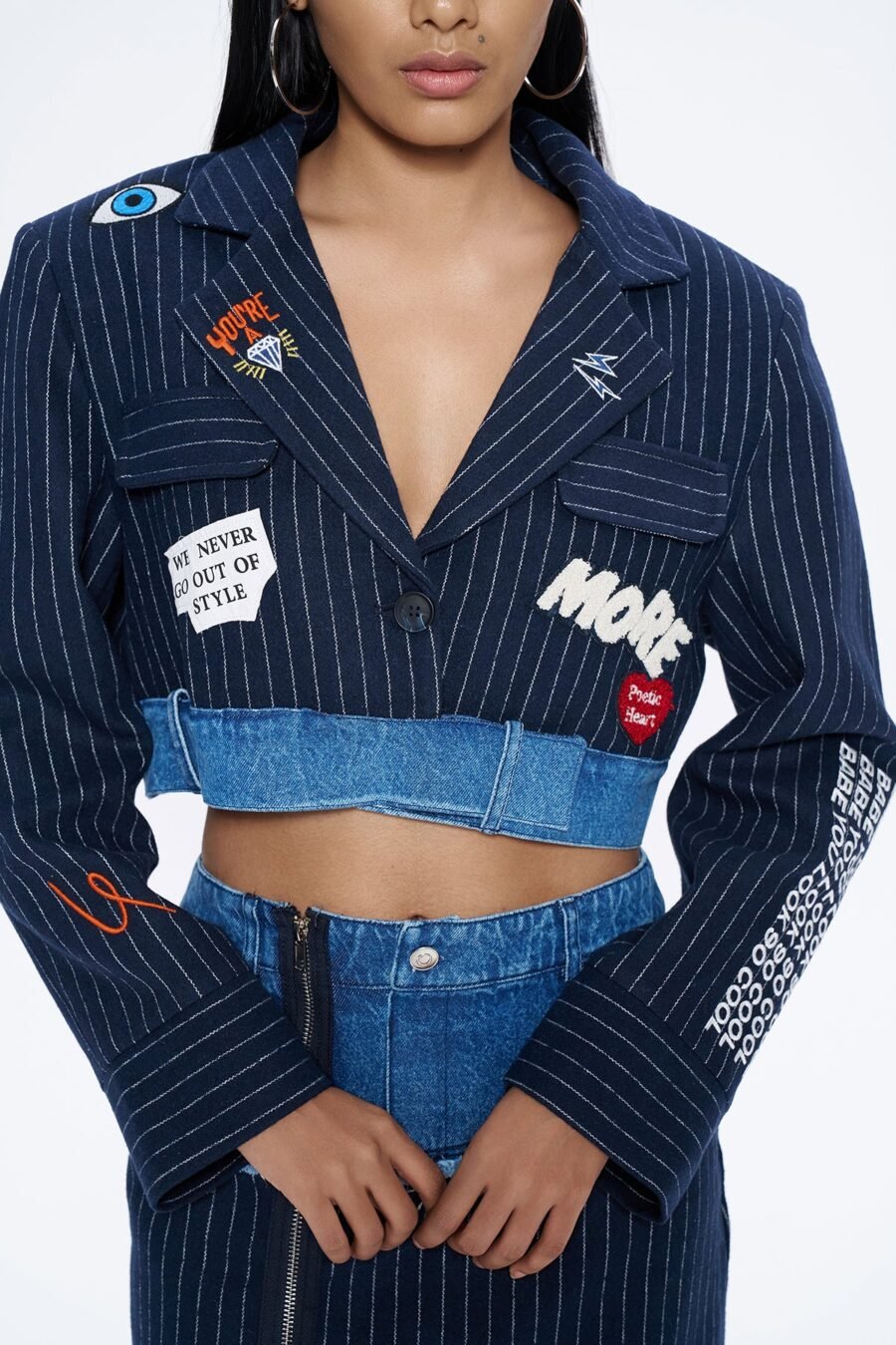 Detailed Embroidered Crop Blazer